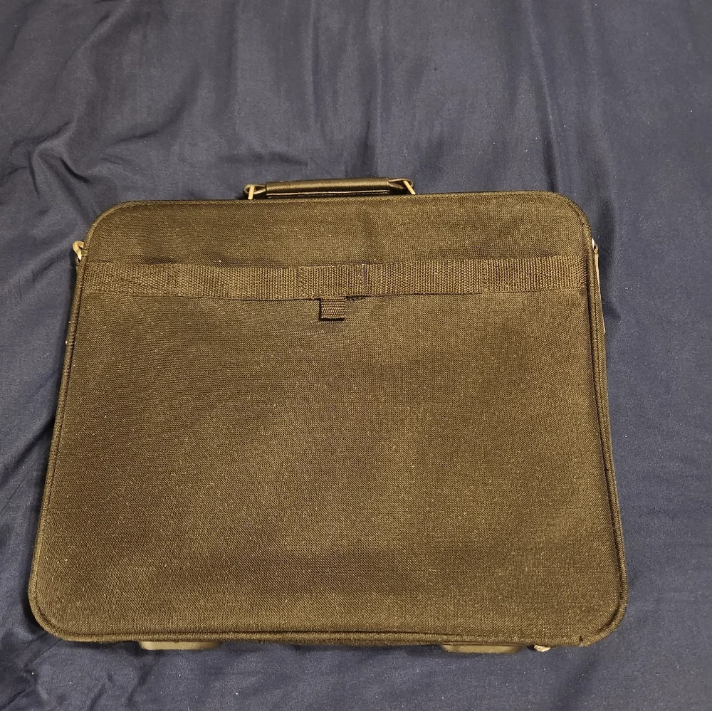 TARGUS LAPTOP COMPUTER BRIEFCASE TOTE
